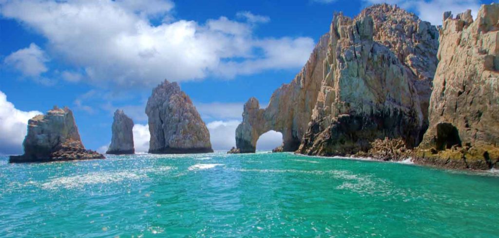 Kong heading for The Arch in Cabo